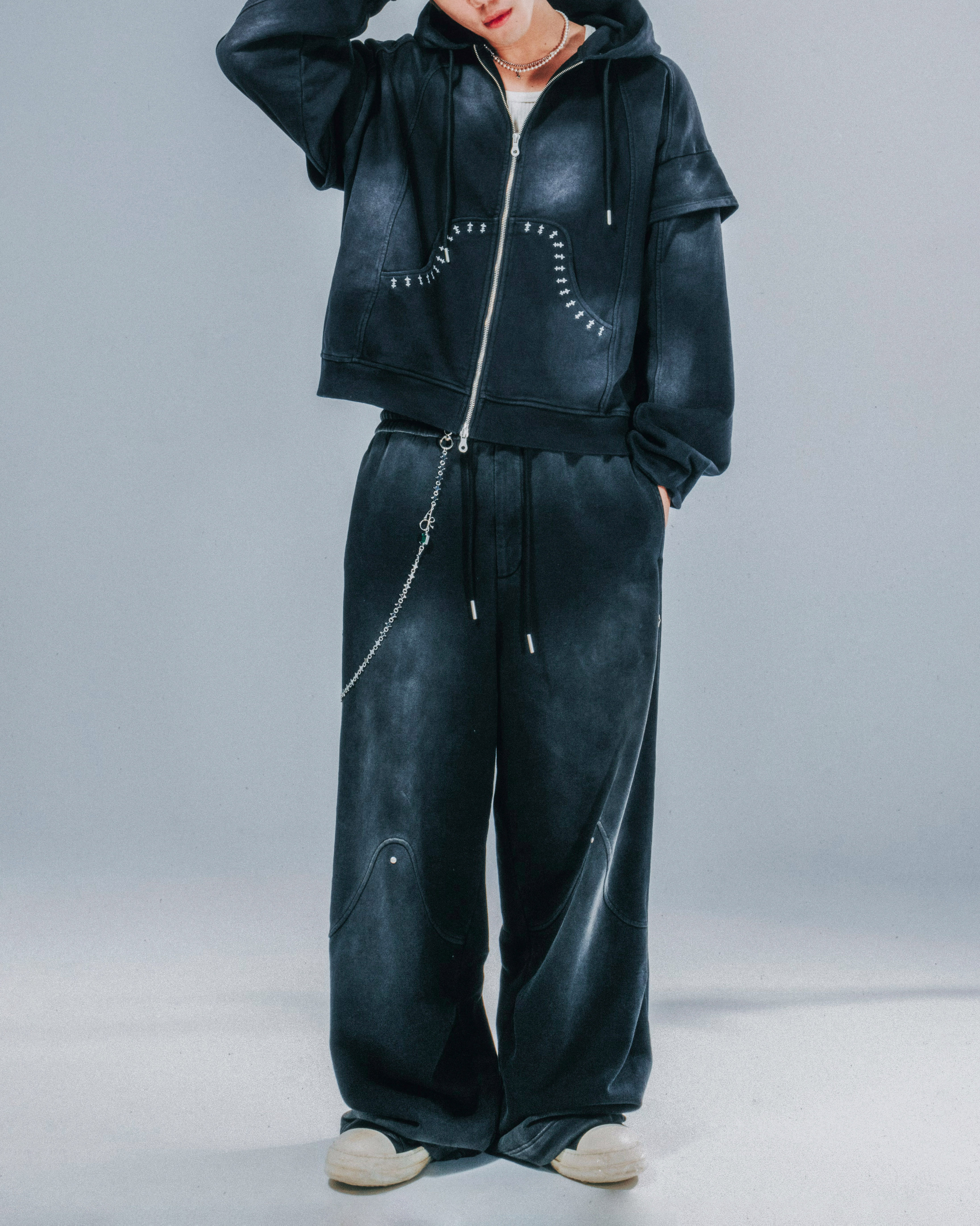 WASHED BAGGY SWEATPANTS - BLACK