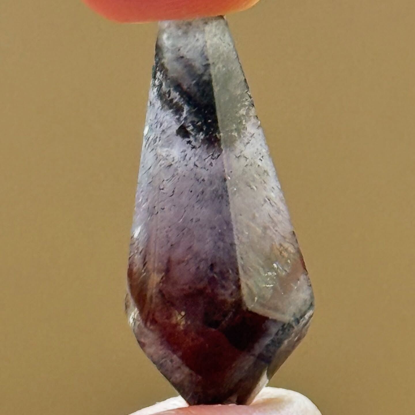 [原石] 極光23 （無孔） 可用來編織靈擺