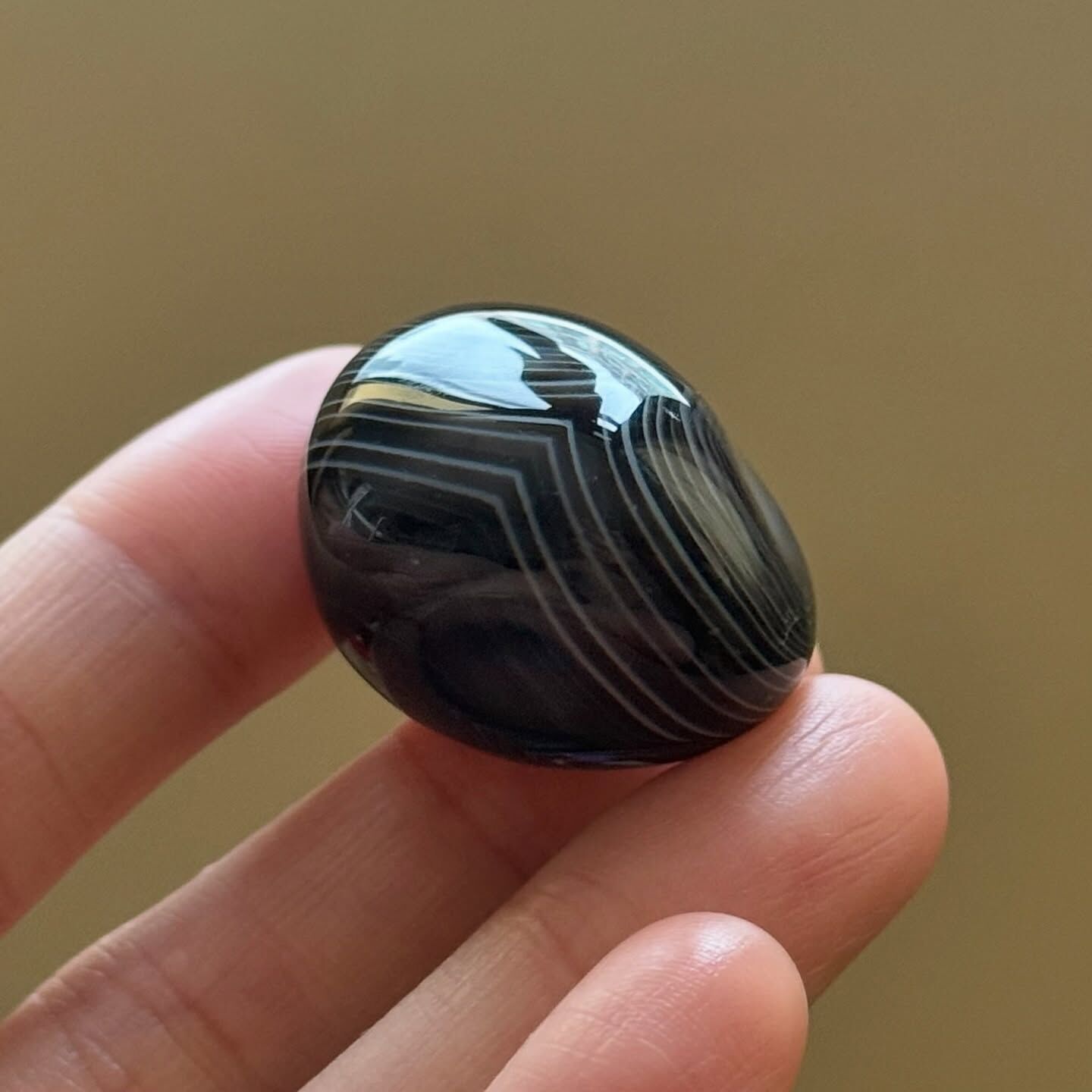 原石] 黑瑪瑙水晶滾石