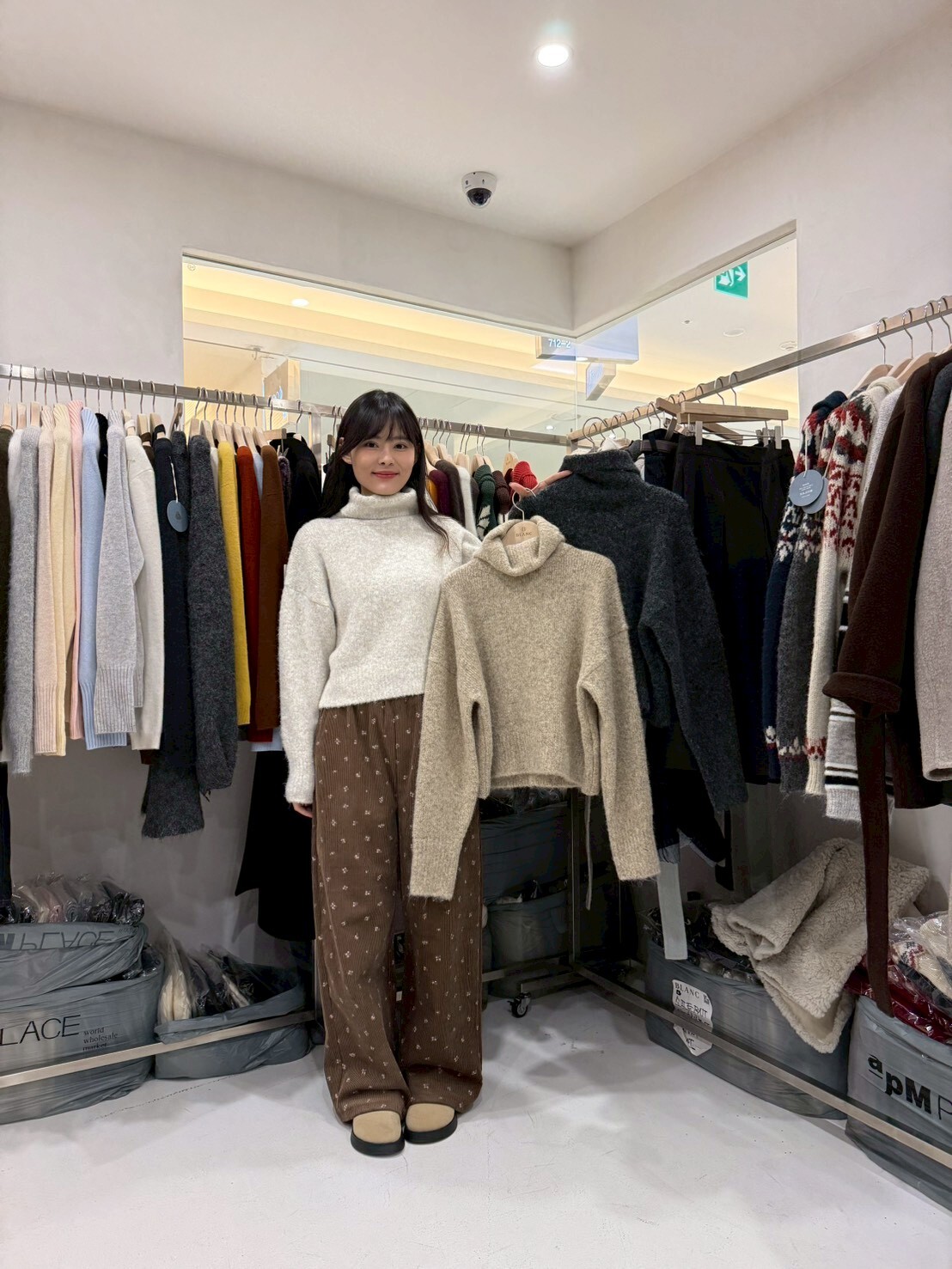 MB5208 高領混色短版毛衣