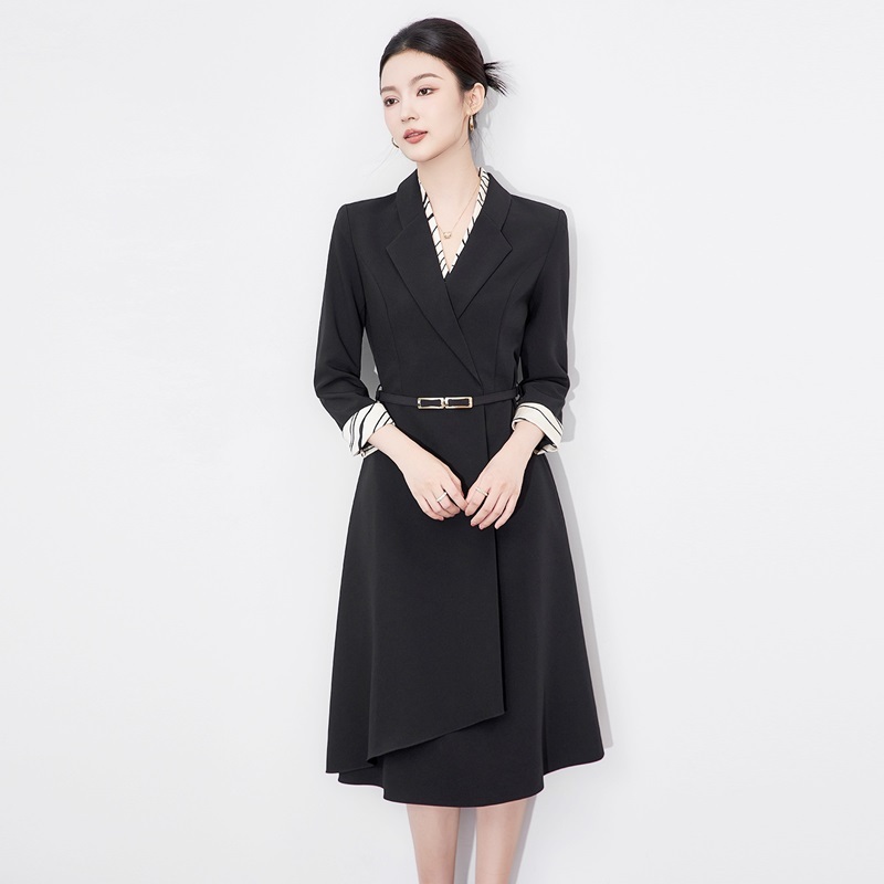 絲巾西裝領洋裝 黑色