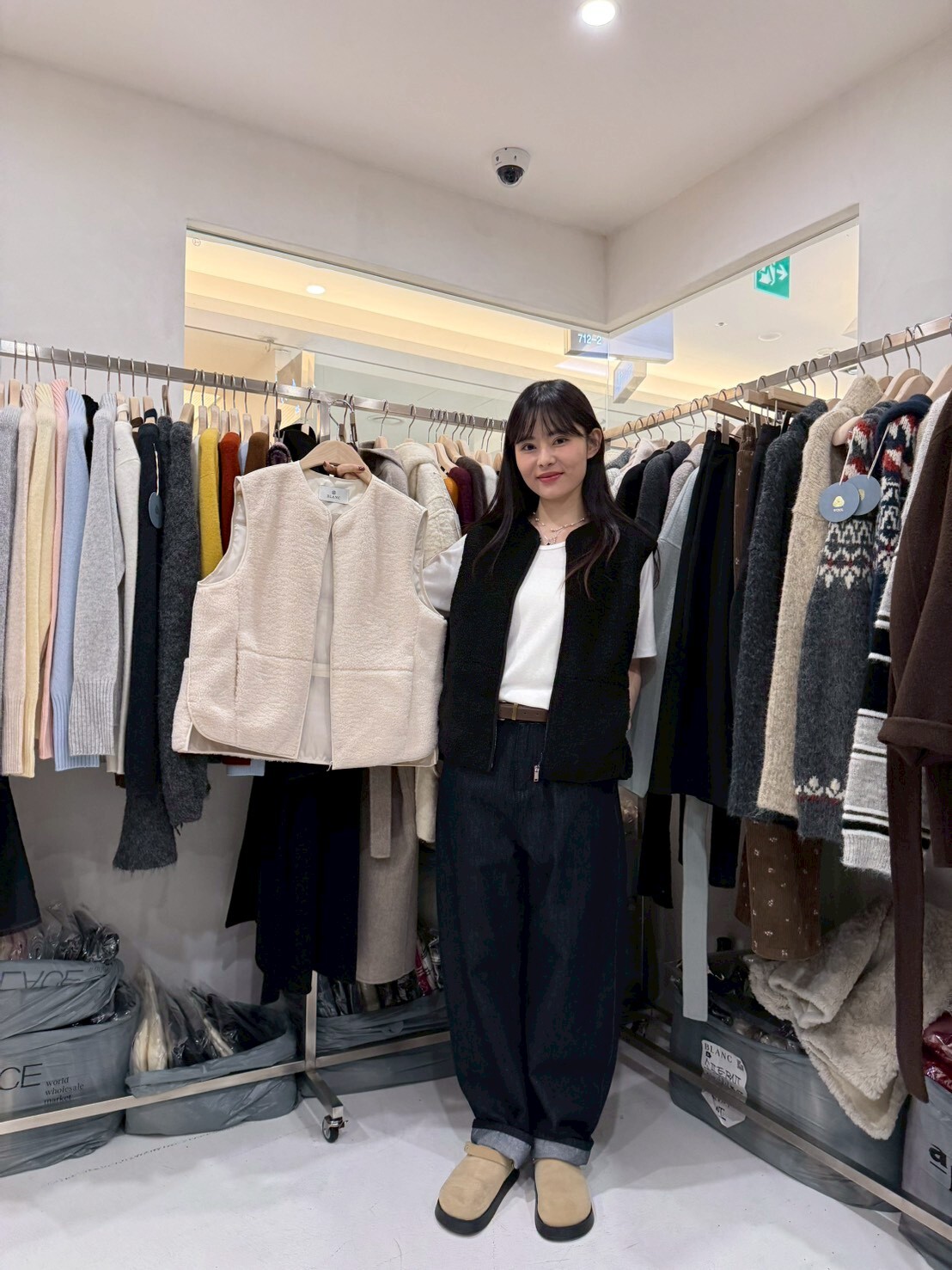 MB5209 毛絨羽絨背心