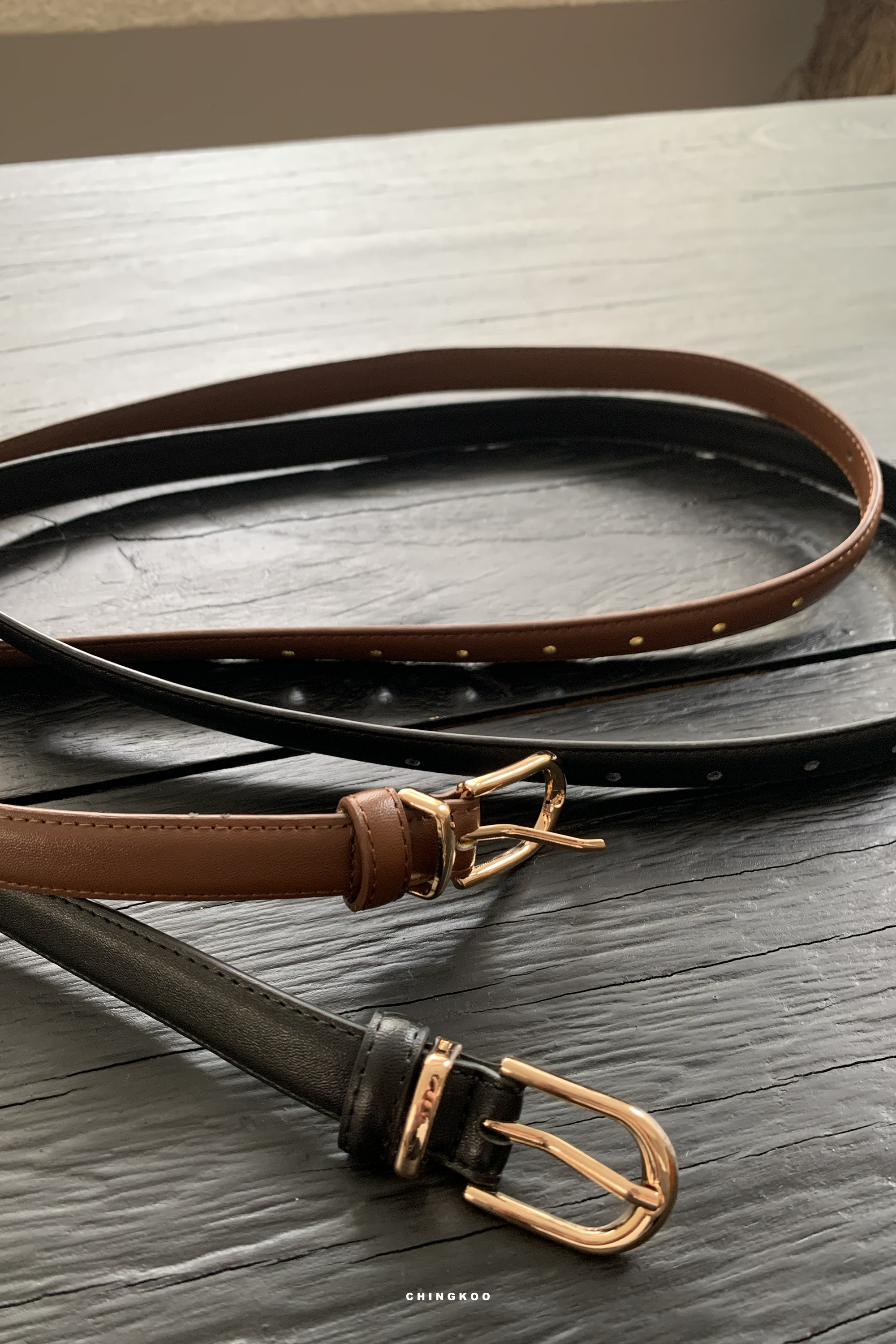 質感肌理經典細皮帶 2色