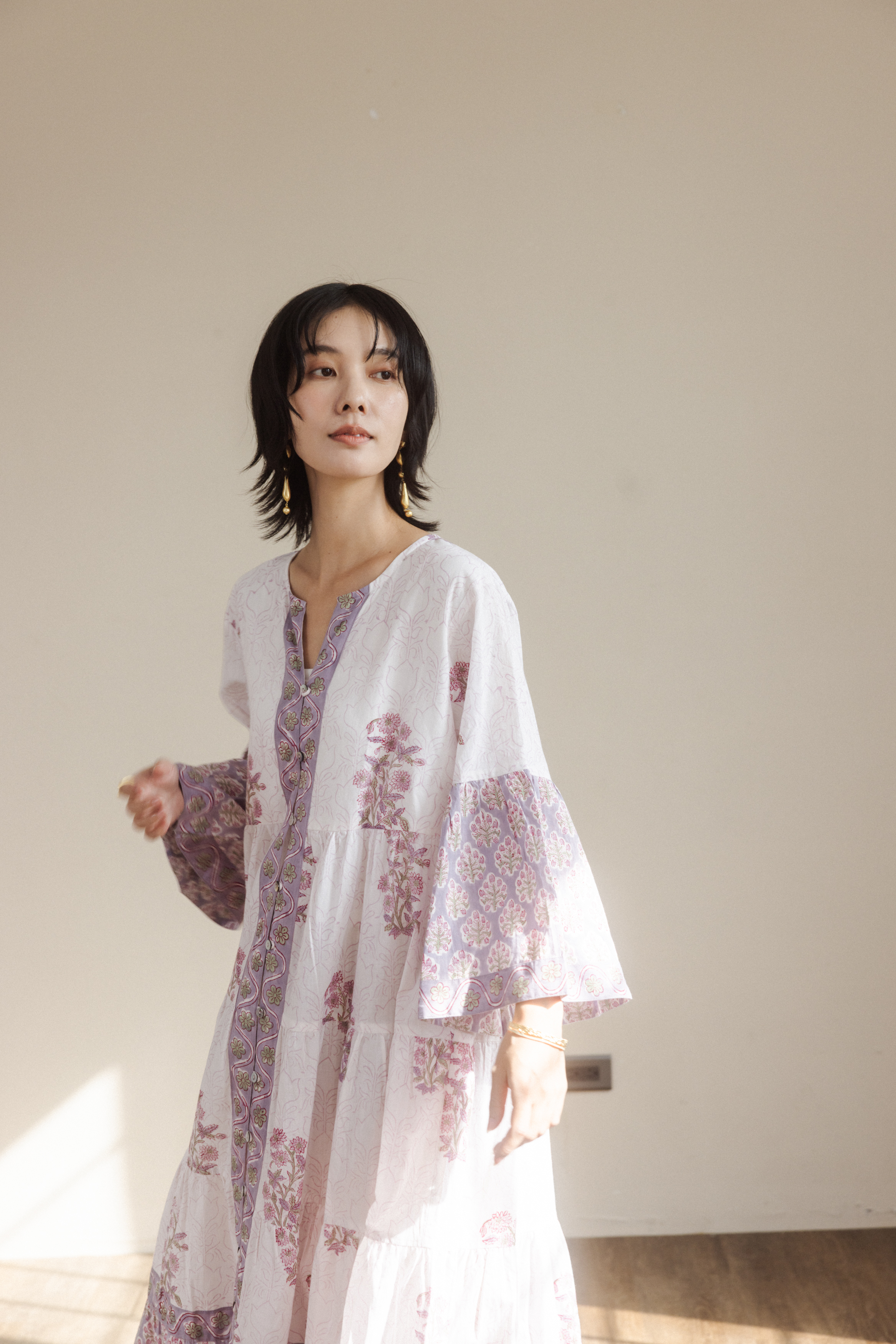 波希花花排扣洋裝_粉紫