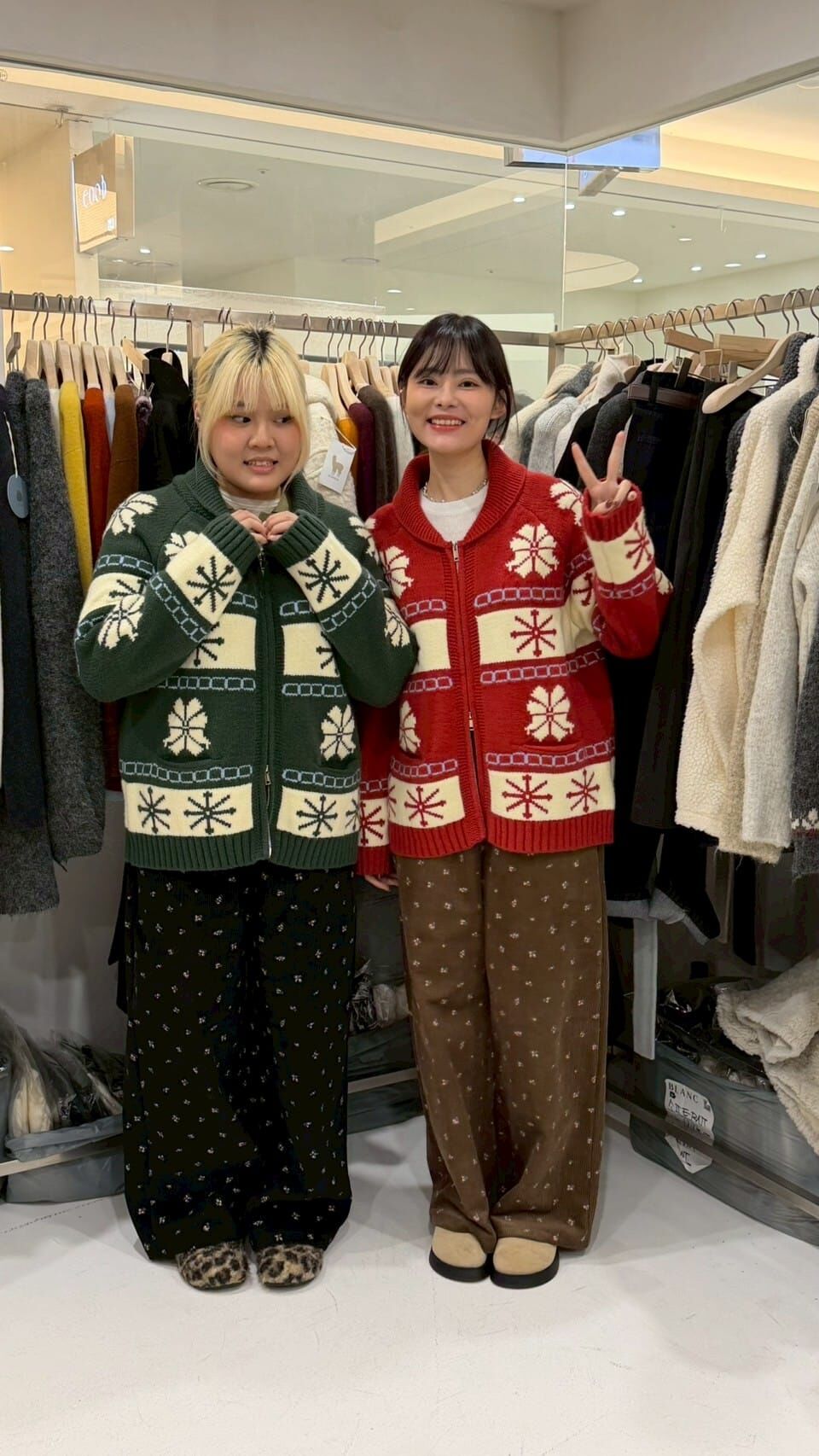 MB5206 雪花圖案連帽針織外套