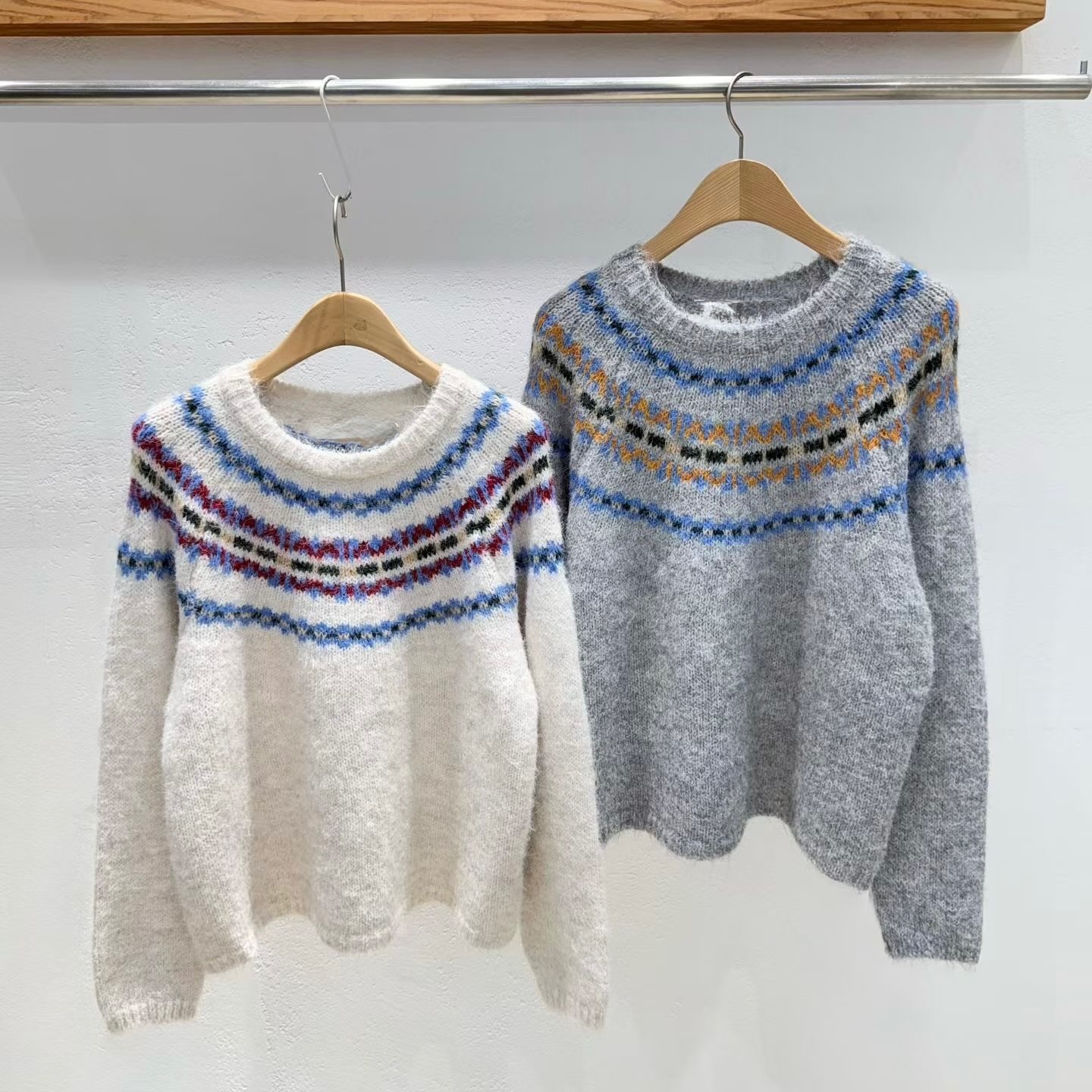 韓國 -彩色圖案圓領冷衫