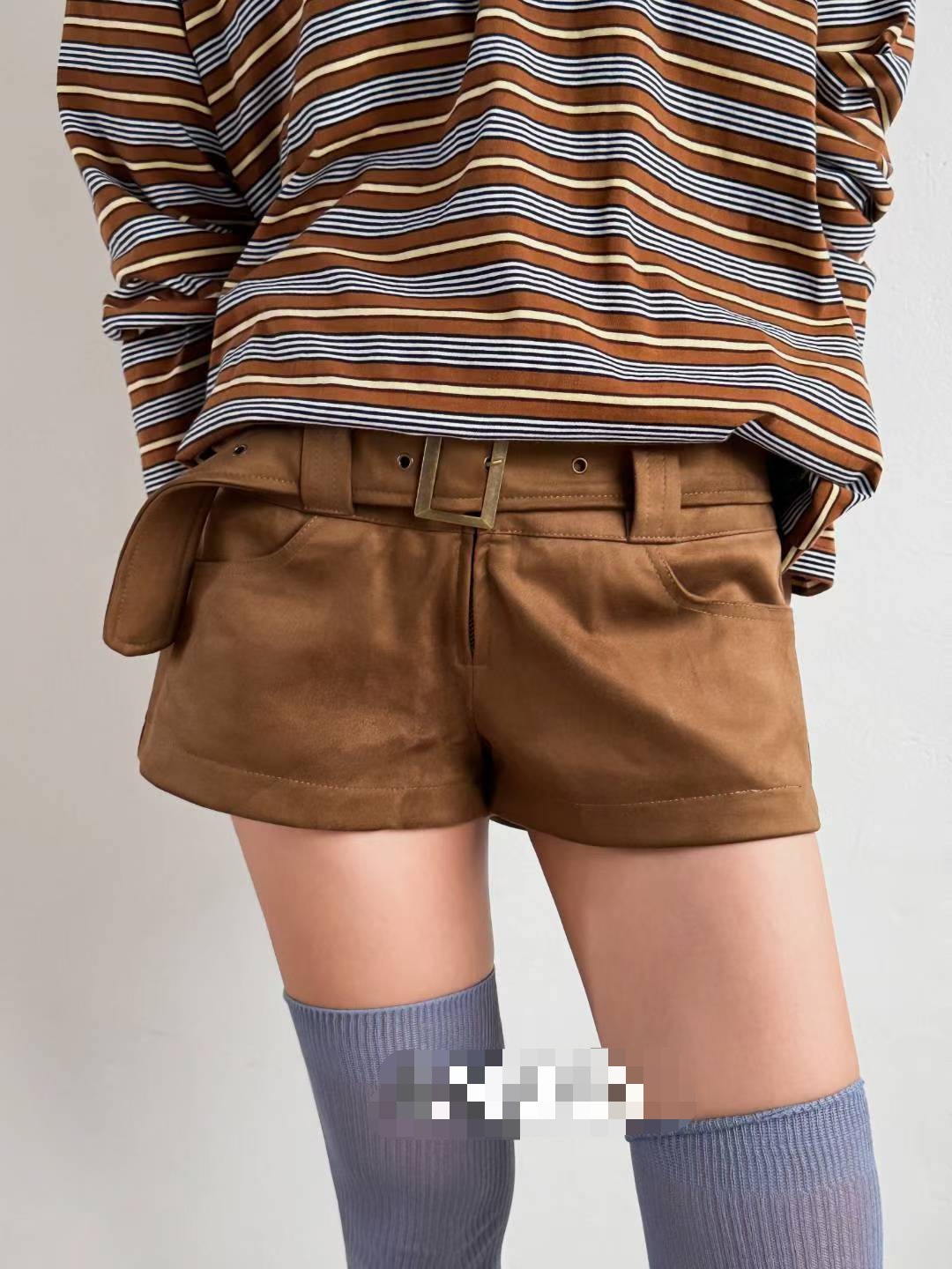 寬腰帶絨面迷你短褲