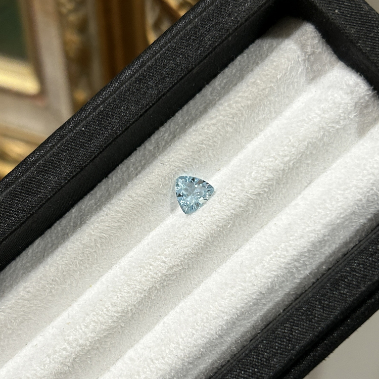 海藍寶石 Aquamarine/0.66克拉