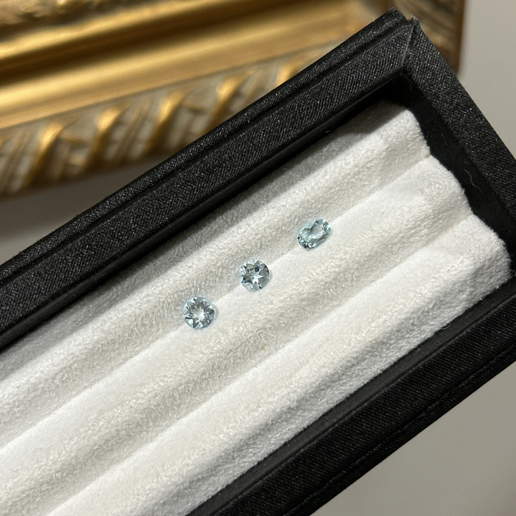 海藍寶石 Aquamarine/0.41-0.44克拉