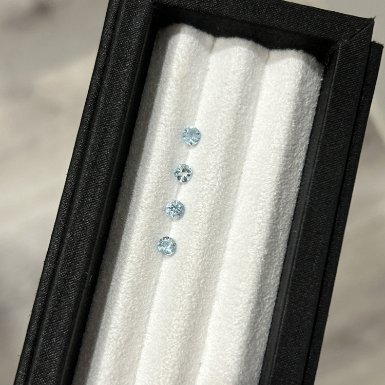 海藍寶石 Aquamarine/0.18-0.26克拉