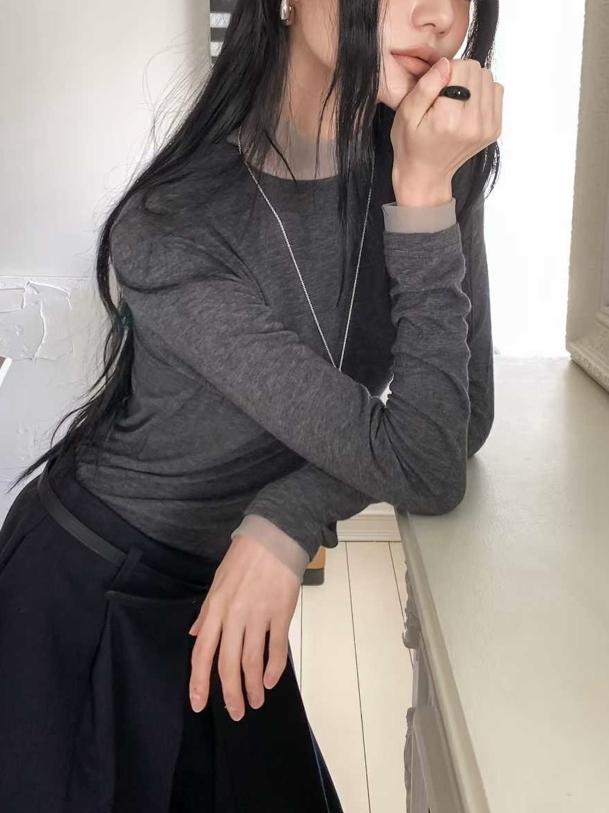 Nov 5102 本期推薦!設計師款 低調時髦款領口透膚拼紗天絲羊毛上衣／打底衣