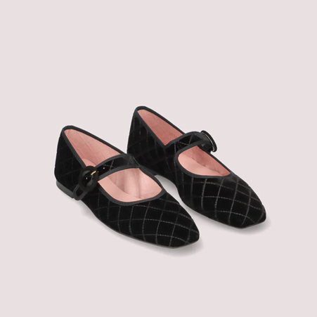 1PB0109-101 [PRETTY BALLERINAS] Camille Ballet Flats Black Fabric #51604_J (BR)
