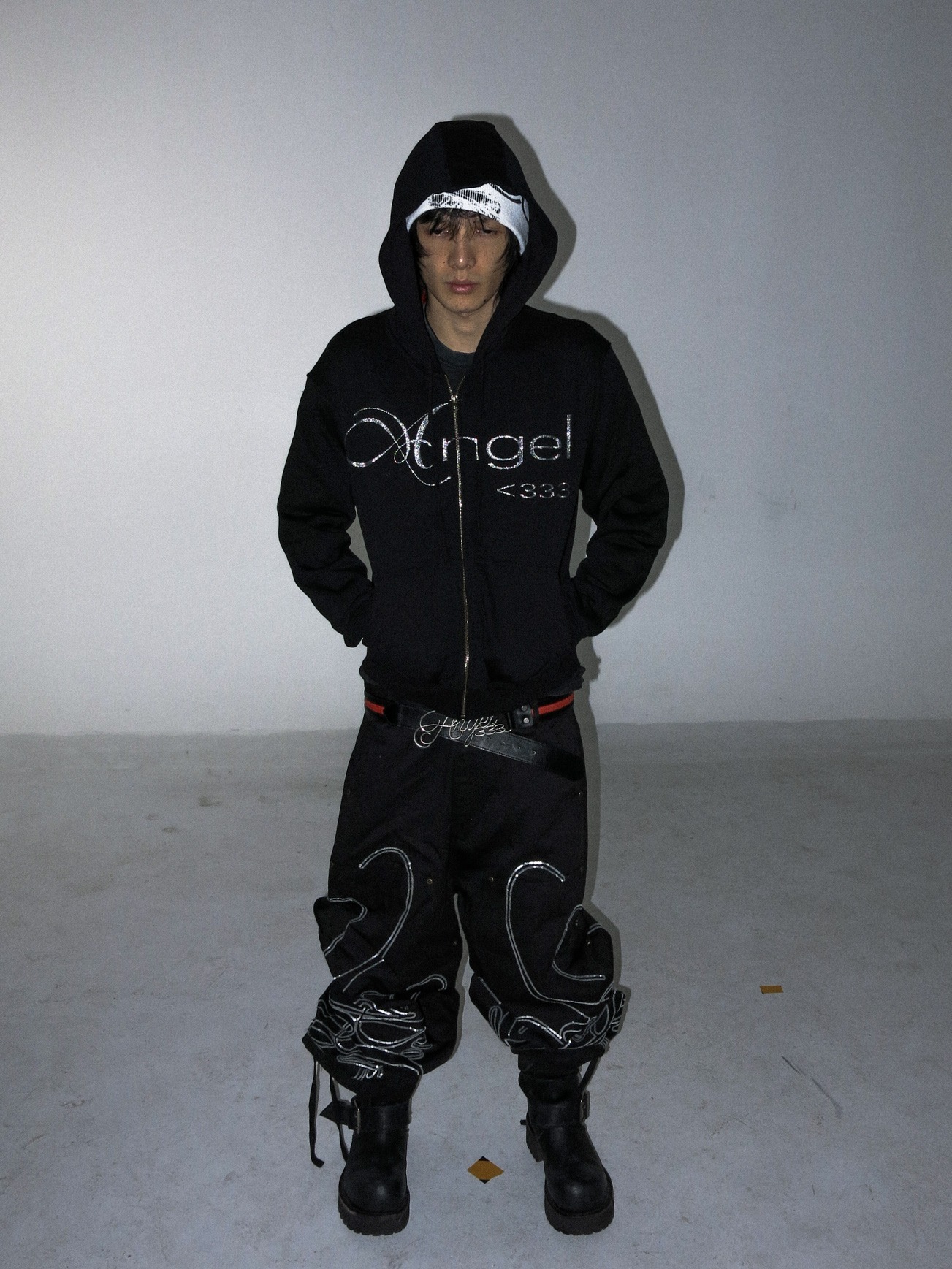 PCCVISION PVNCLUB 333Angel 閃粉字體印花 連帽拉鍊外套