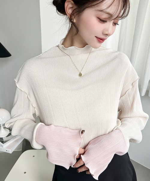 日本🇯🇵連線 Moment+ 緞面褶皺拼接高領套頭衫 撞色袖子設計 褶皺 霧面緞面 套頭衫 長袖 打底 內搭 5色(任買兩件711免運)/預購