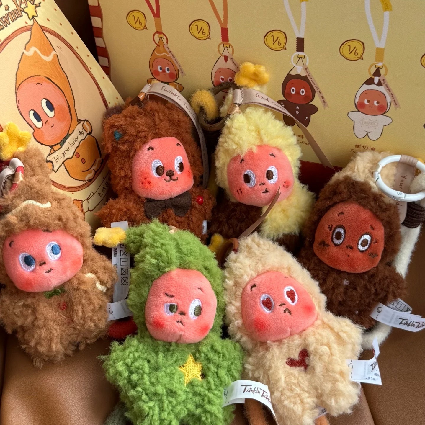 泡泡瑪特超可愛星星人（美味時刻系列）