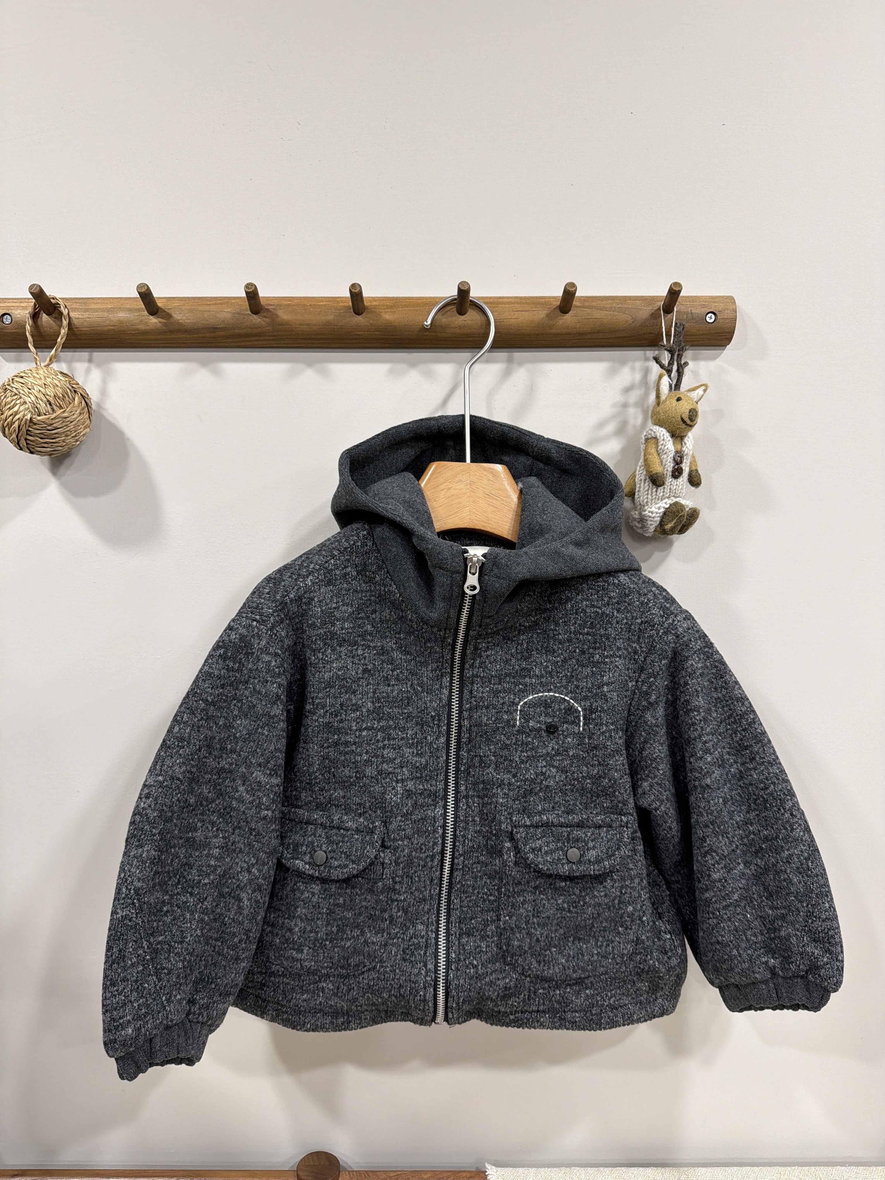 A03442 柔軟針織內裏加絨連帽外套