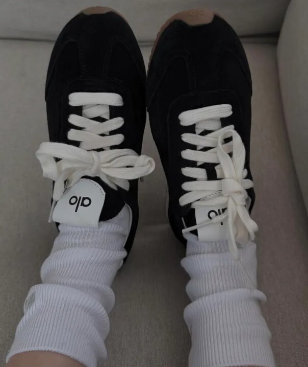 【現貨】ALO Sunset Sneaker 德訓鞋 奶油白 米白 黑色 女鞋 焦糖底 JISOO同款 金智秀