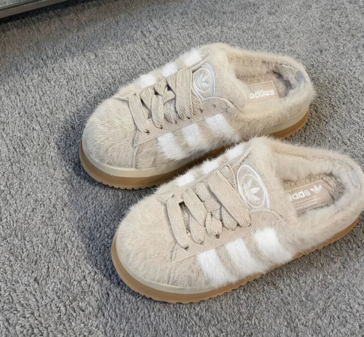 Adidas Originals Campus 00s 毛絨穆勒鞋 麵包鞋 拖鞋 厚底 燕麥色 JR6159/預購