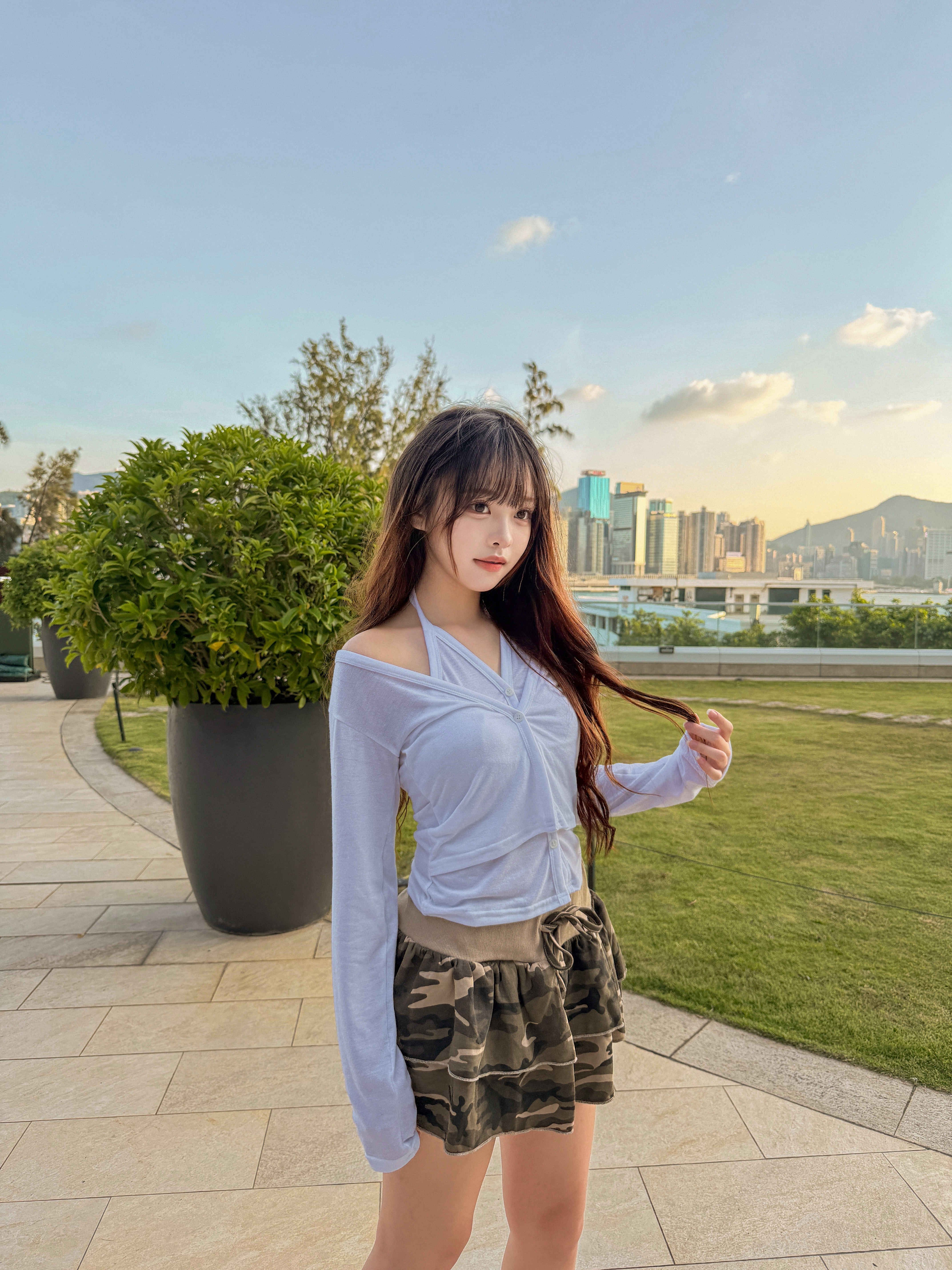 零穿感！掛頸V領鈕扣背心Double Tee Top