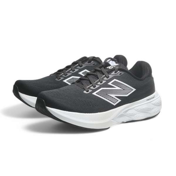 NEW BALANCE 慢跑鞋 NB 880 黑白 4E超寬楦 運動 男 M880B15