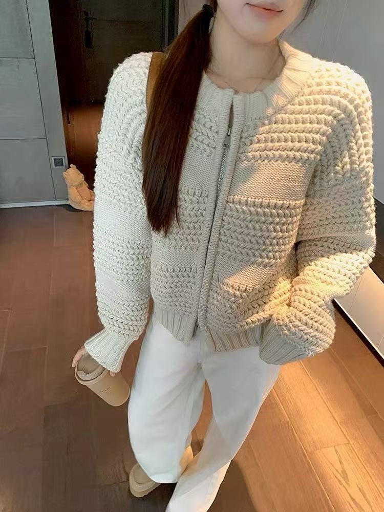 0196 厚磅粗針織毛衣外套