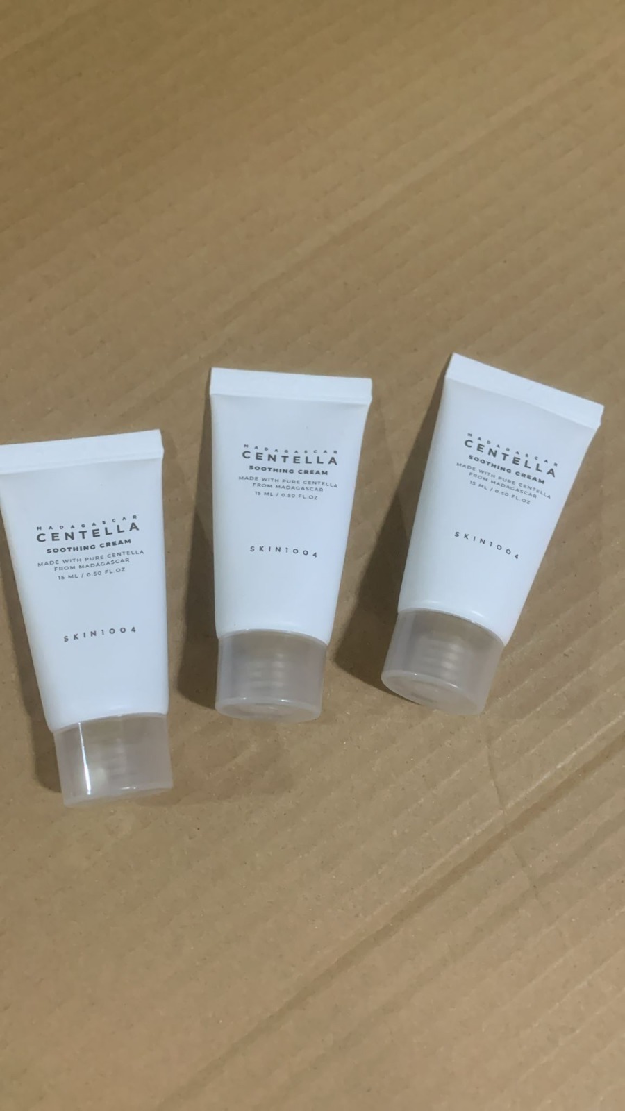 [M2022] [現貨] (K24) Skin1004積雪草舒緩保濕凝膠面霜 15ml  (1套3支)