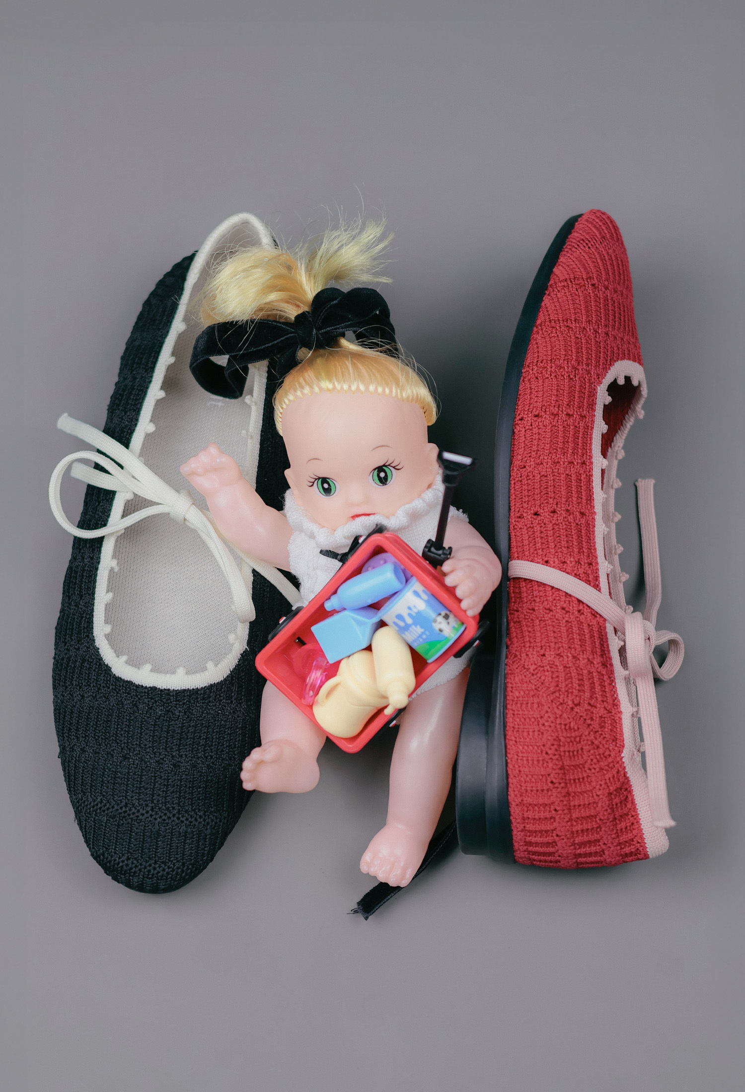 點點花邊平底鞋 法式紅