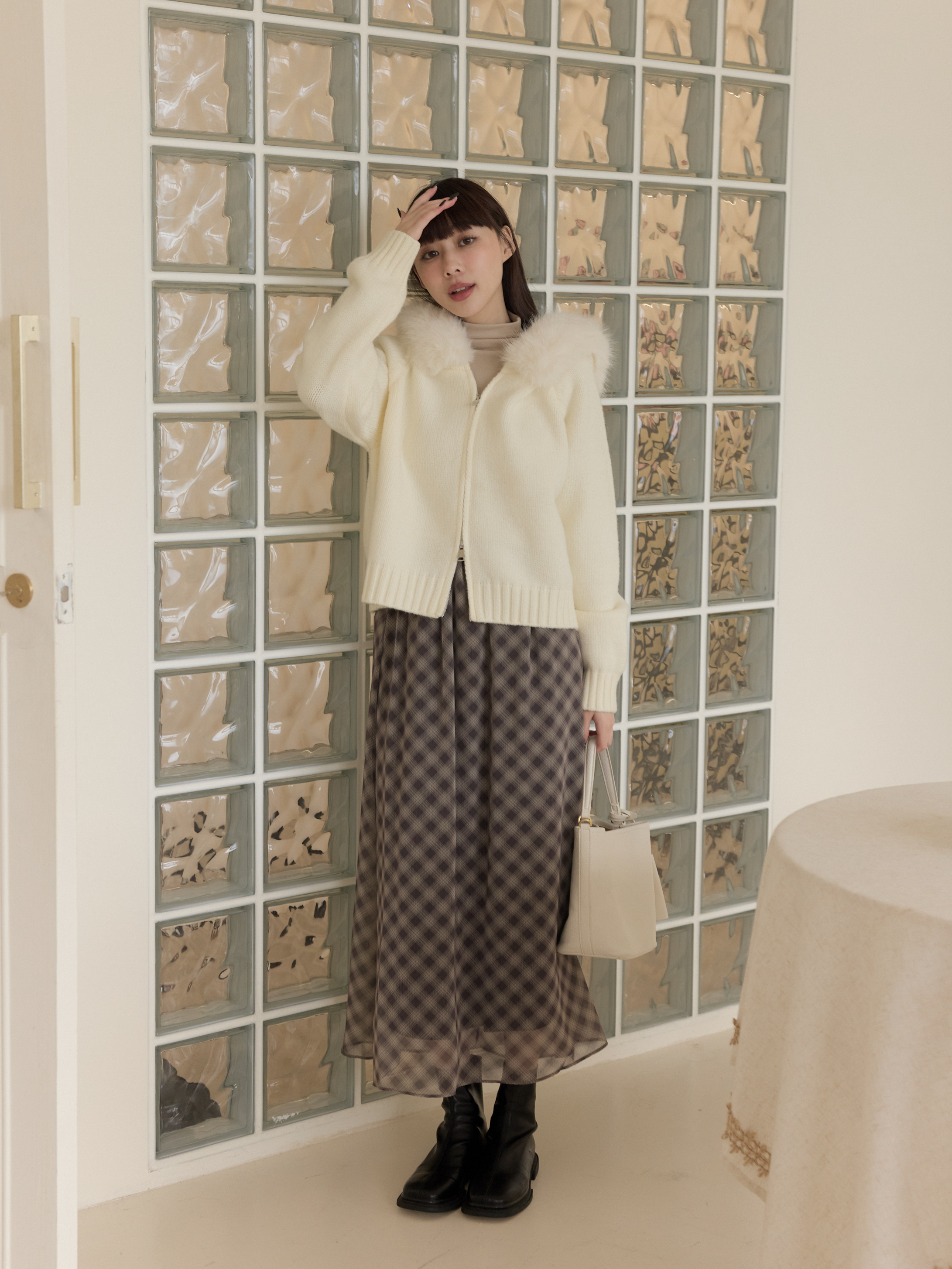 1105chu_0891.jpg 1105chu_0891.jpg