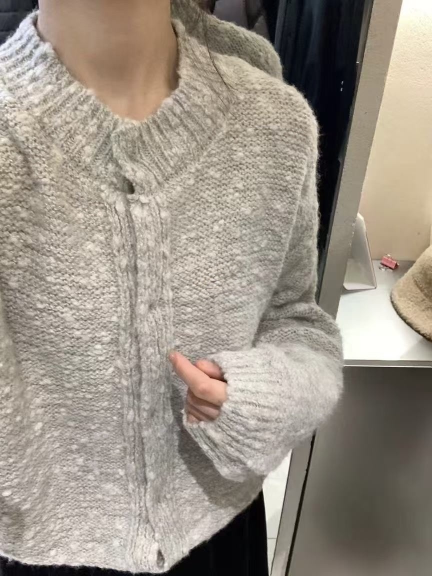 925 顆粒肌理感保暖毛衣外套