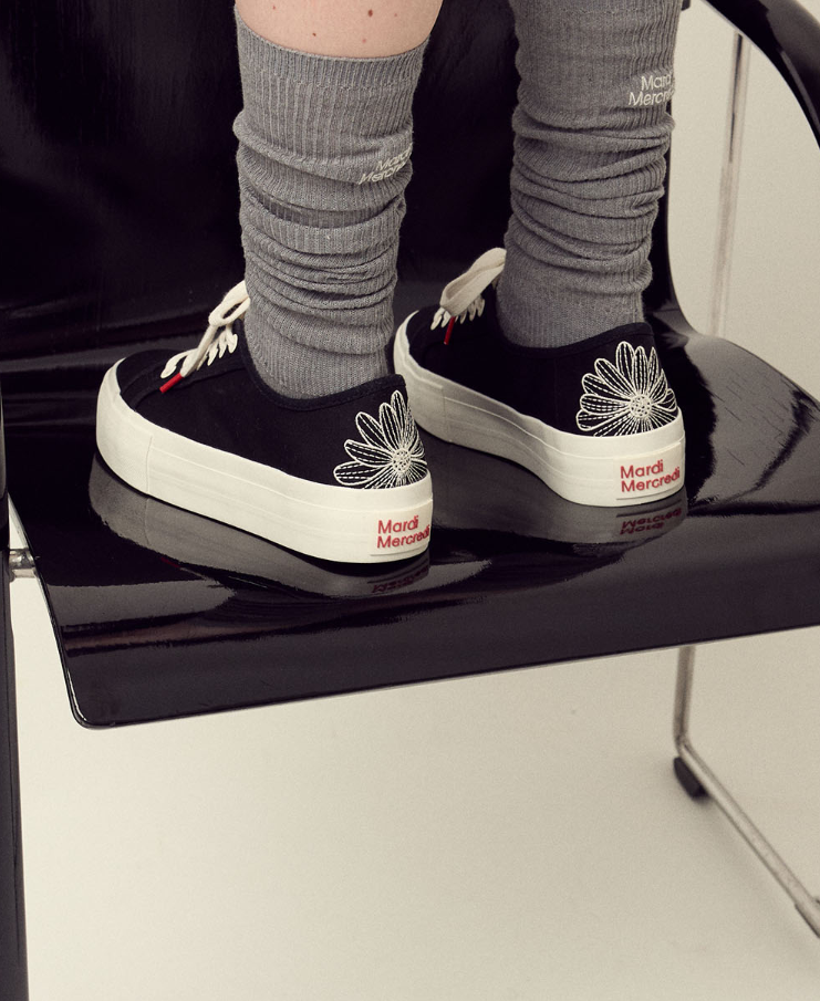 【韓國預購】AKR111247 MARDI ECLORE PLATFORM SNEAKERS 厚底小白鞋