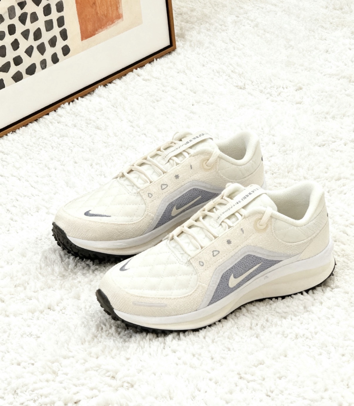 女鞋 NIKE W AIR WINFLO 11 GTX GORE-TEX 米白 防水 反光 回彈 運動鞋【FQ1359-103】