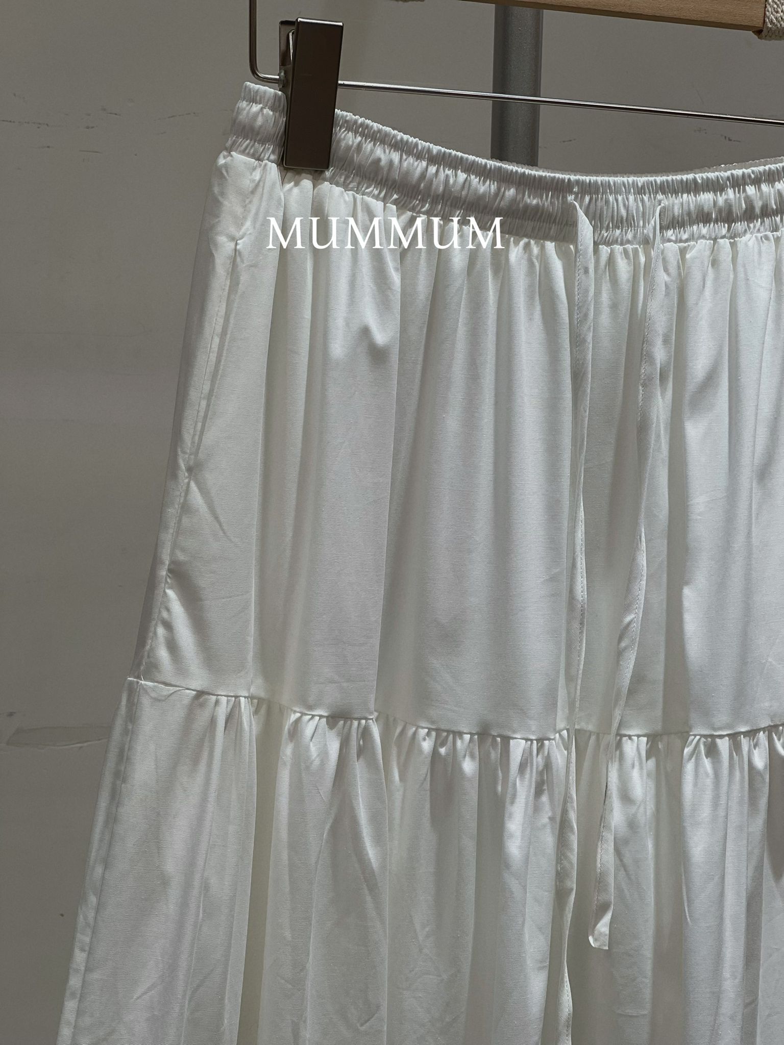 03609a/優雅氣質紋理設計邊長裙 26-42/44/37