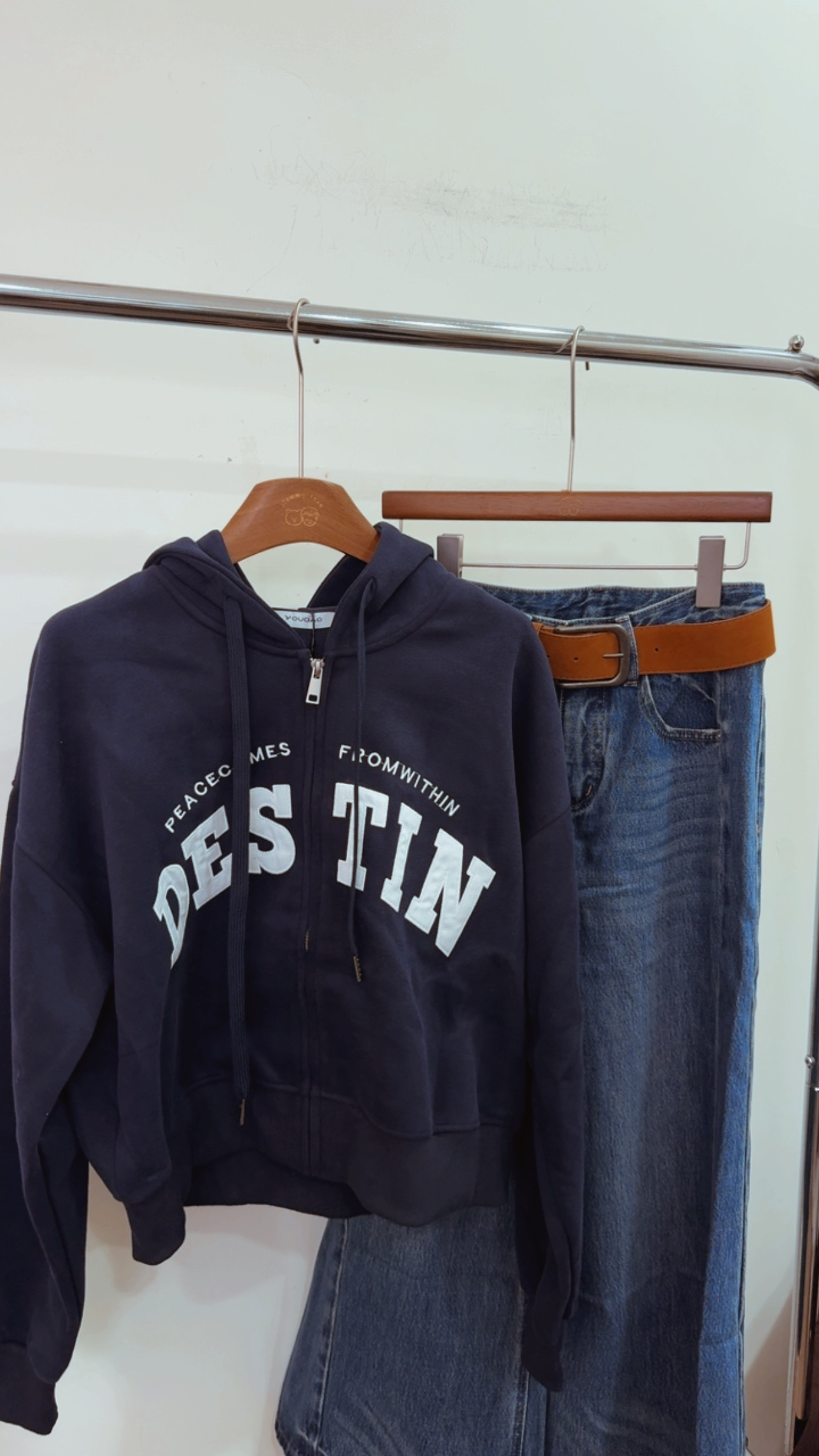 TX52142-1運動風美式字母連帽外套