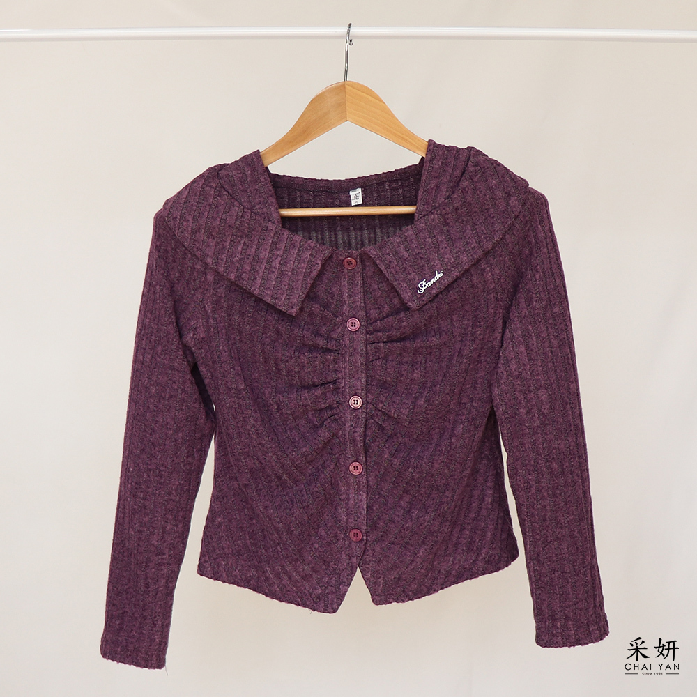 小香風字母綴飾方領長袖上衣