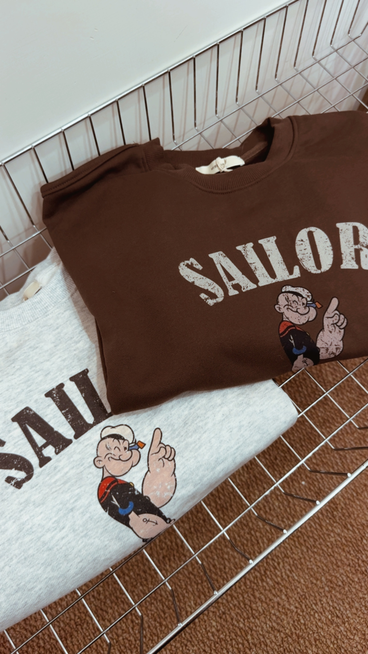 356闆娘留兩色/大力水手大學Ｔ