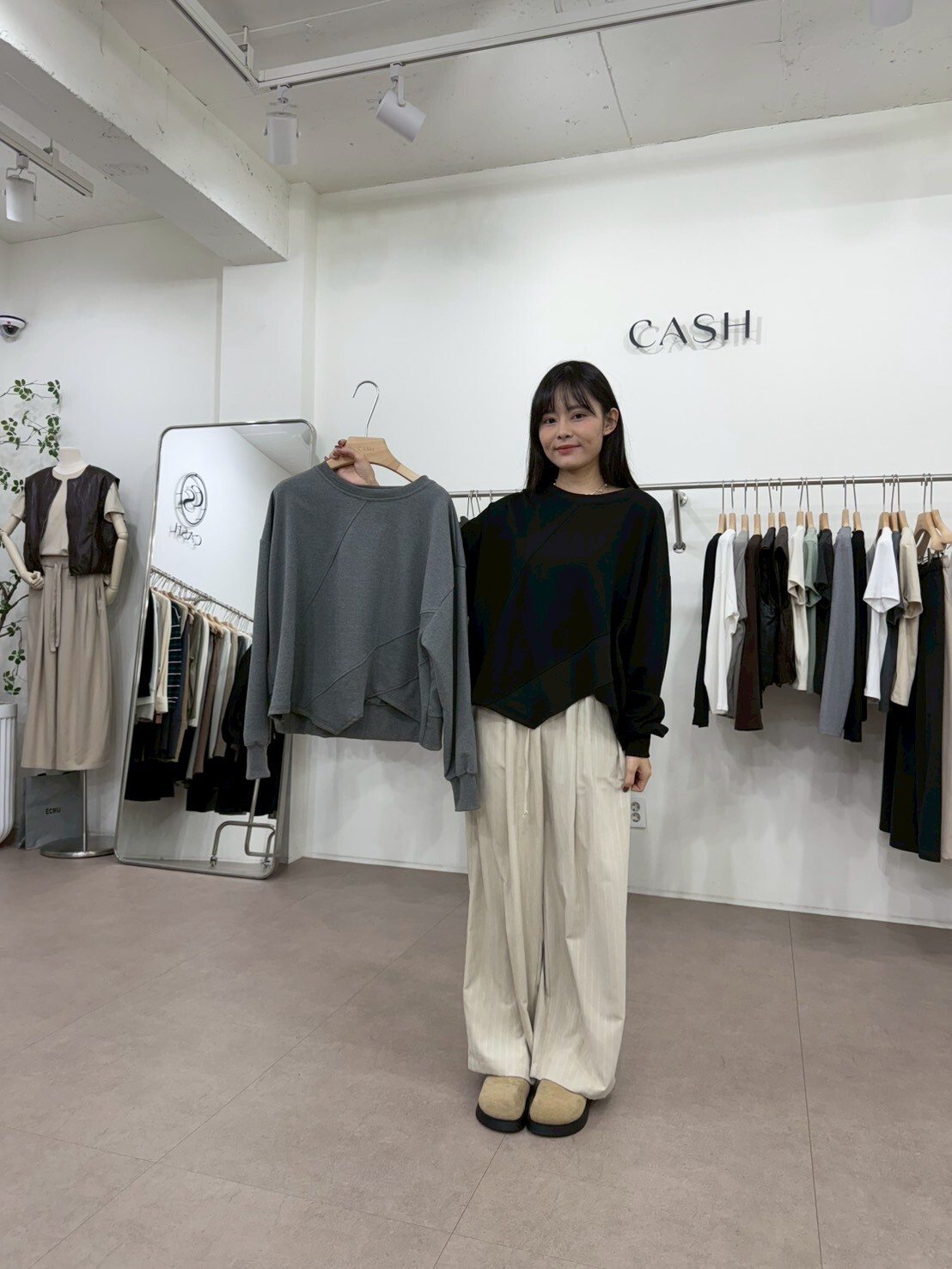 CA5205 不規則斜裁寬鬆衛衣