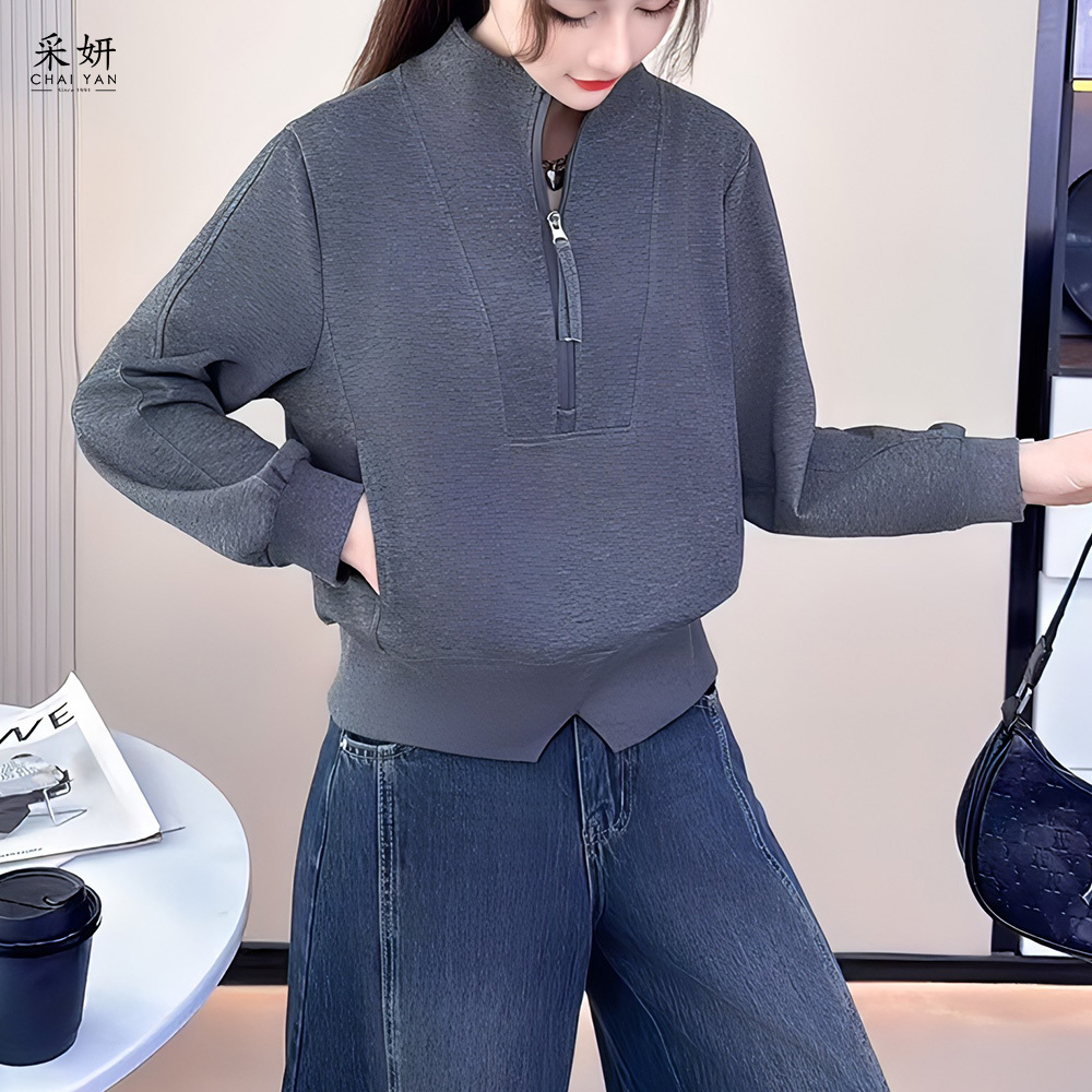 素色雙口袋拉鍊立領長袖上衣