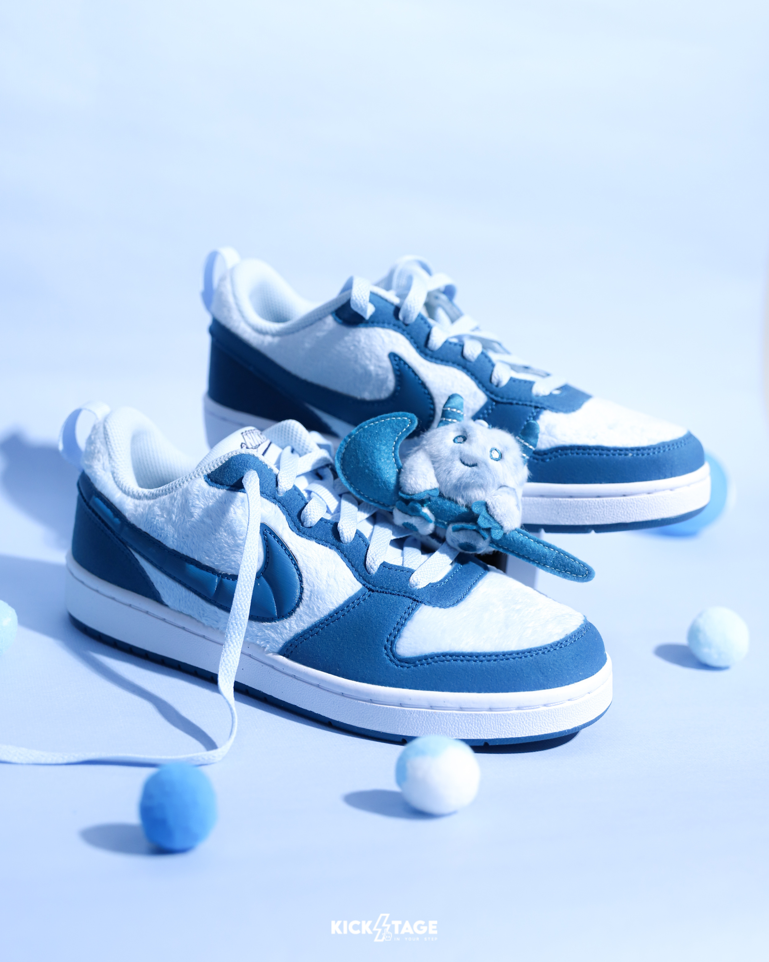 大童鞋 女生尺寸 NIKE COURT BOROUGH GS Abominable Snowman 藍色 雪怪 雪寶 絨毛 吊飾 小DUNK 運動鞋 休閒鞋【IM7167-441】