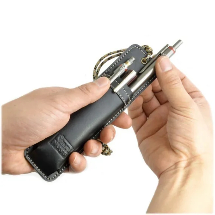 VanNuys D817 牛皮筆袋