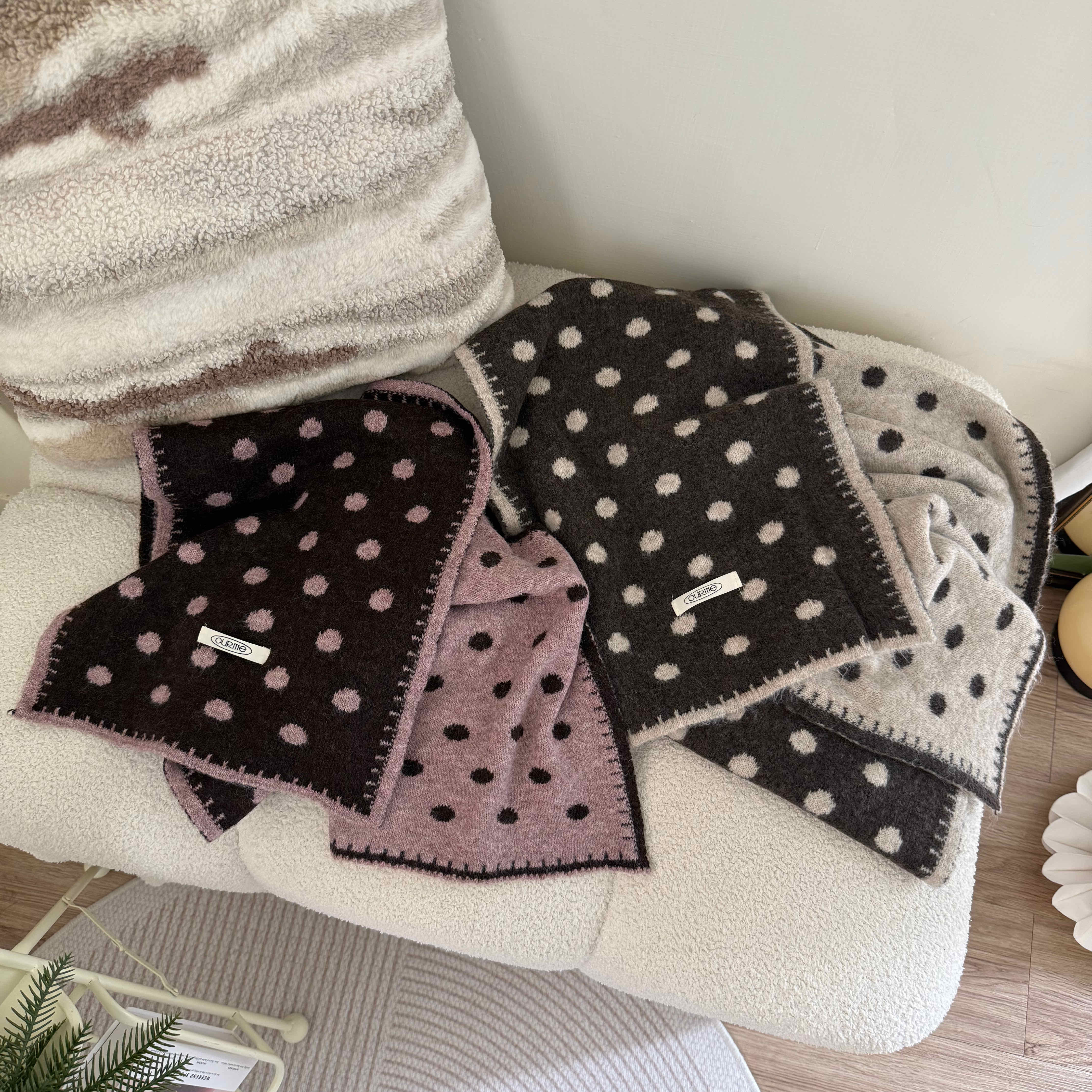 🇰🇷超可愛點點雙面圍巾｜2 color