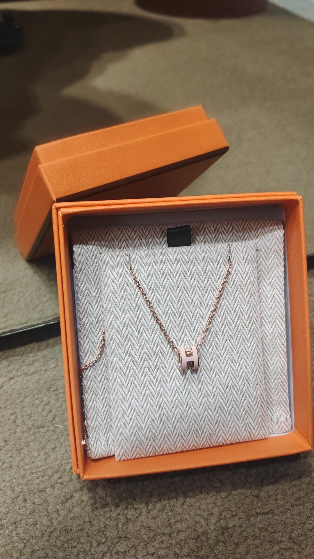 Mini pop H necklace 85 rose dragee CD