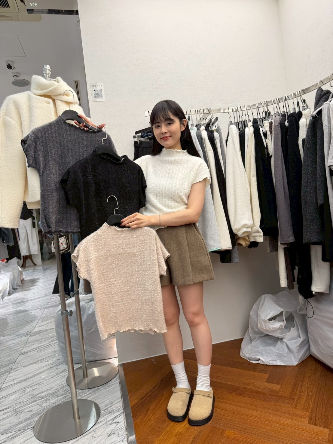 MK5220 彈性毛感短袖上衣