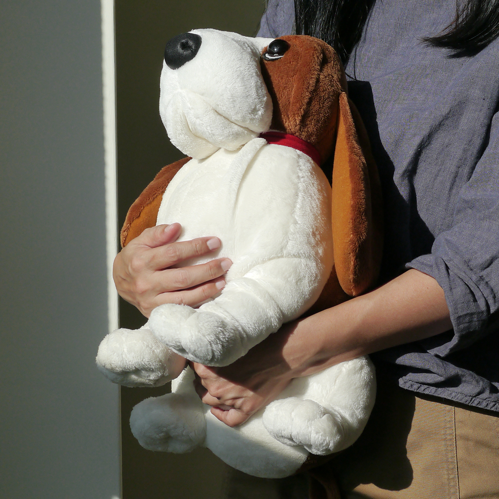 18" 經典巴吉度玩偶