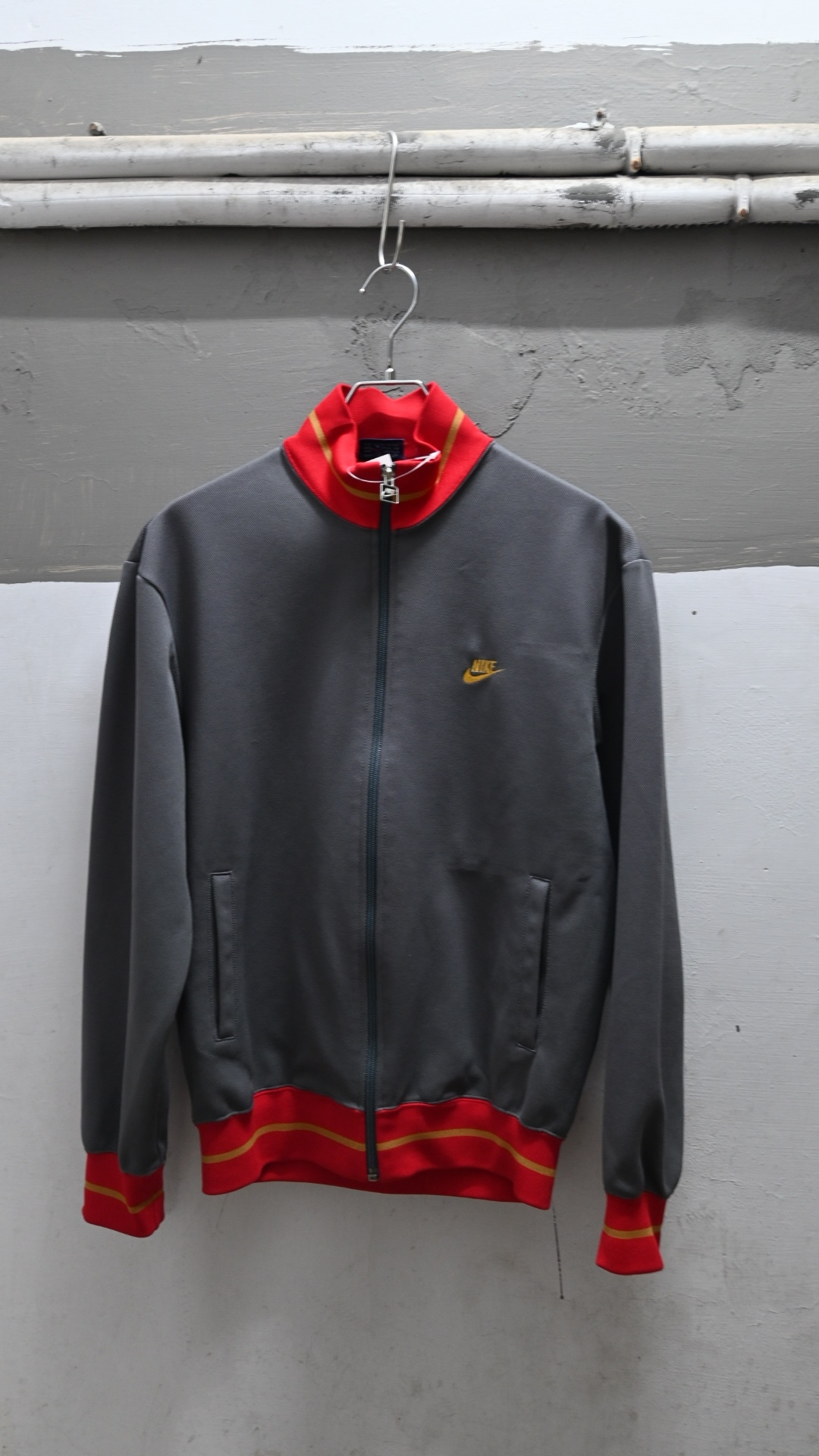 80’s NIKE Track Jacket (MADE IN JAPAN)