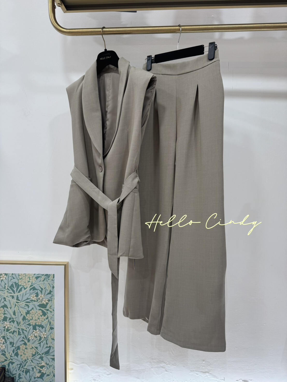 B11069俐落感綁帶西裝背心+寬褲套裝組