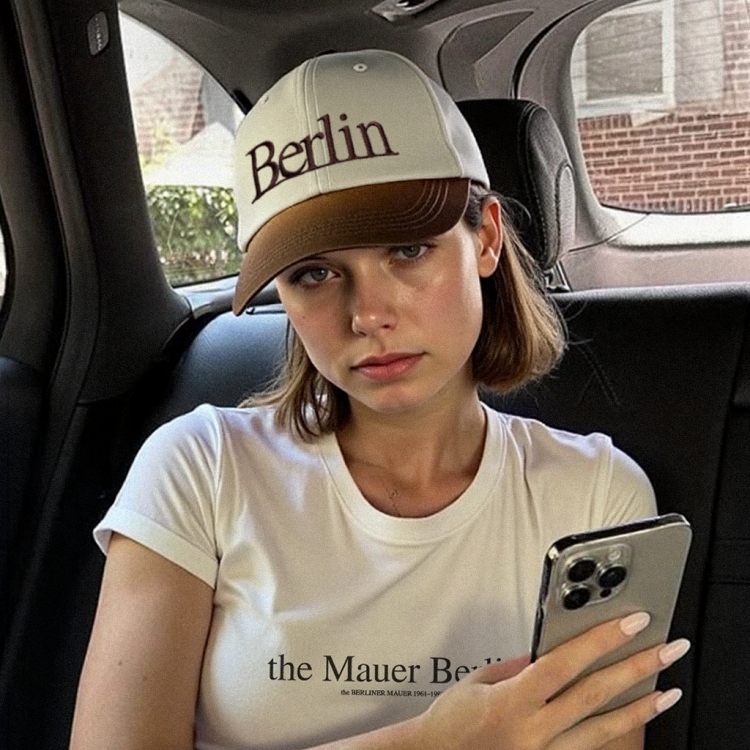 韓國 MAUER BERLIN 漸層洗舊BERLIN棒球帽  白棕