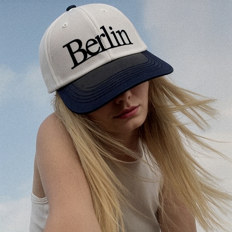 韓國 MAUER BERLIN 漸層洗舊BERLIN棒球帽  海軍藍