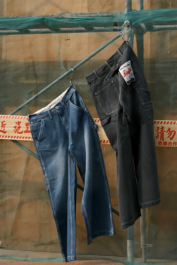 UNIVERSAL OVERALL - STRAIGHT寬版丹寧褲 (經典黑)