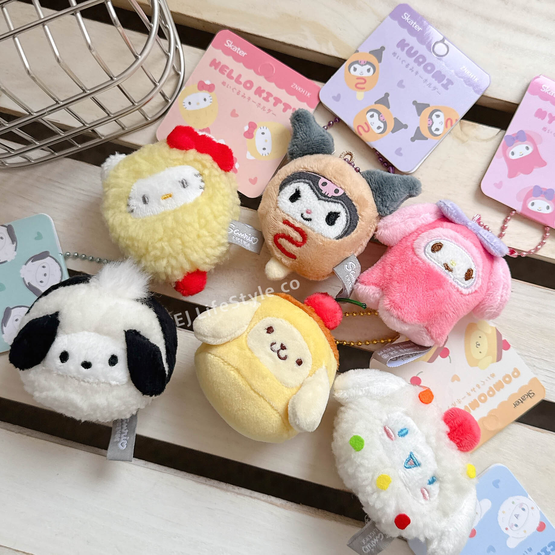 🇯🇵 SANRIO 三麗鷗家族 HELLO KITTY 小吃系列 大耳狗 帕恰狗 布丁狗 庫洛米 美樂蒂 食物 吊飾 鑰匙圈 / 現貨