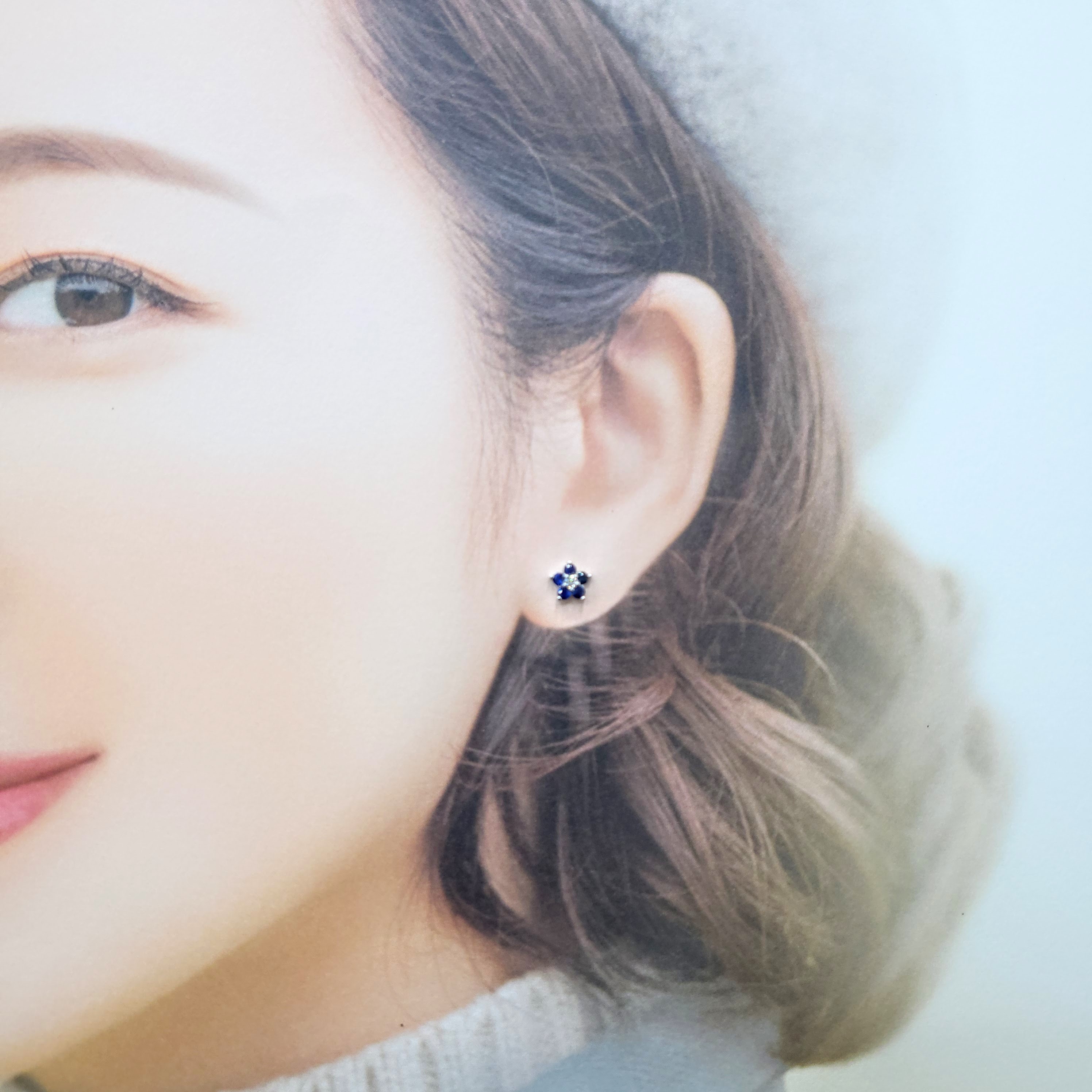 18K White Gold 0.51 Sapphire and Diamond Earrings